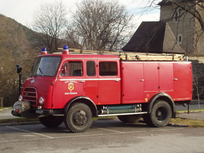 Tanklöschfahrzeug Allrad 2000